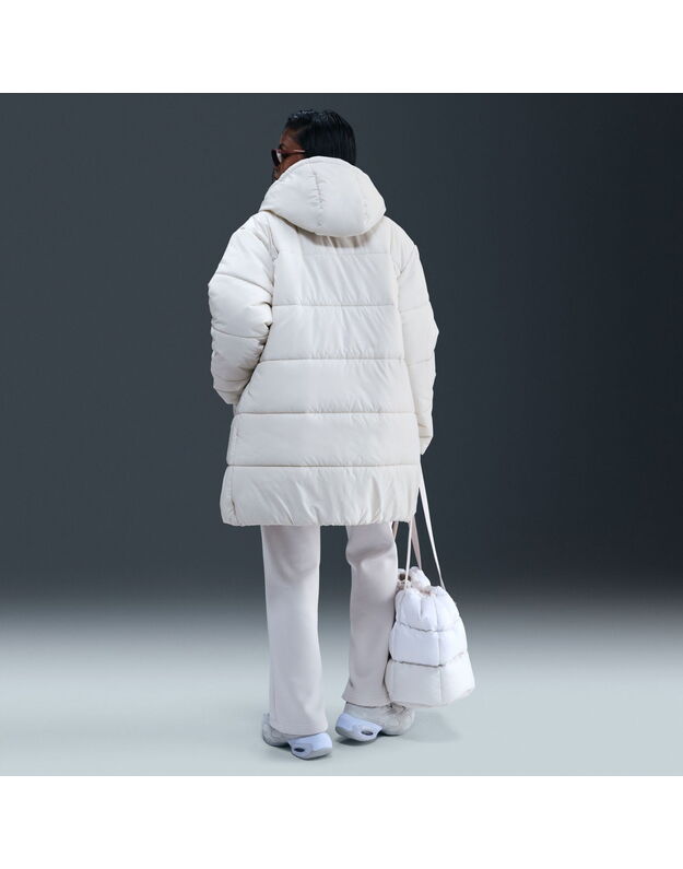 NIKE W NSW TF SNFL NK CLSC PRKA V2 striukė  1 NIKE W NSW TF SNFL NK CLSC PRKA V2 striukė  1