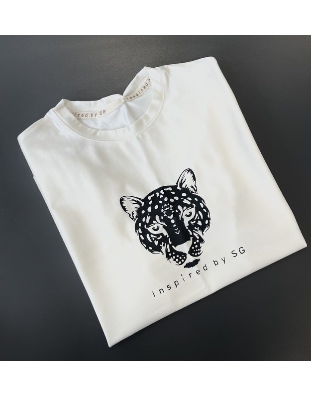 SG "1982" vanilla marškinėliai su juodo tigro printu
